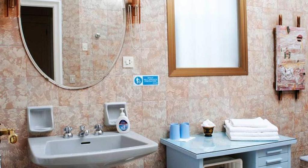 B&B Martini Firenze Ruang foto